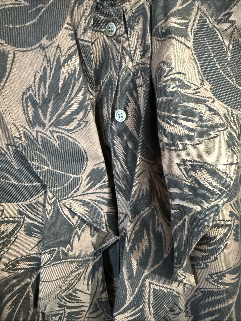 Women’s Tie-Neck Leaf Print Blouse - Taupe/Black - Picture 4 of 6
